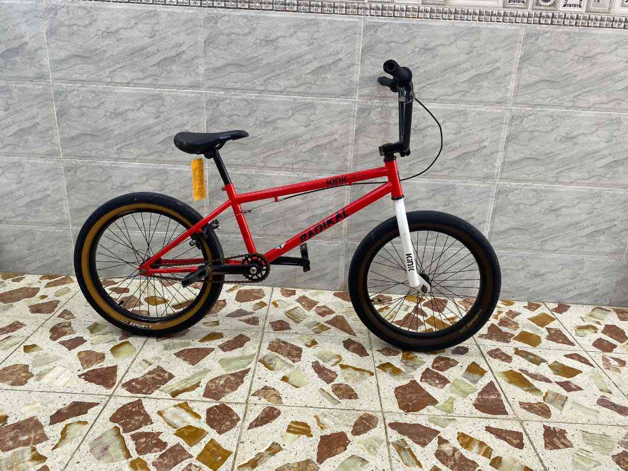 السلام عليكم شباب Bmx Gt نضافه كدام عينه حلو مكاني بلديات ***********
