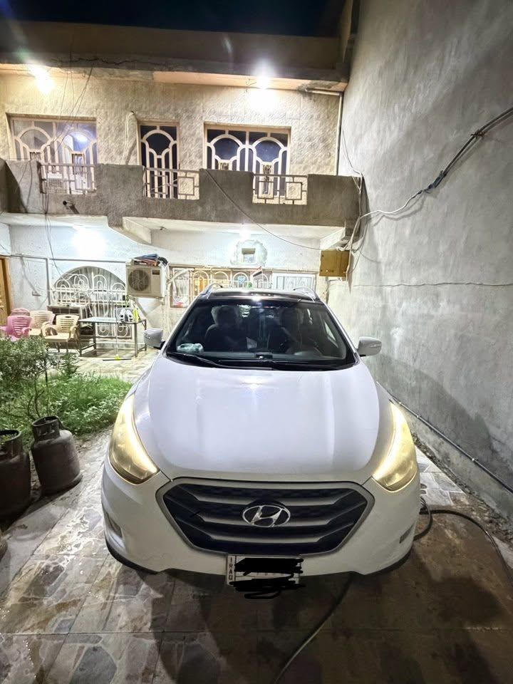 السلام عليكم
📍توكسان مراوس ب 2020-2019 فول مواصفات فقط 

📍موديل 2015

📍بانوراما 

📍محرك 2000

📍خليجيه السياره 

📍أشاير بالمري 

📍قطعتين تبريد 

📍رقم بغداد 

السياره فول مواصفات و نبيع مراوس فقط 

📍للتصال و الاستفسار ***********
📍مكان السياره بابل
