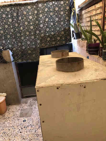 سلام عليكم للبيع شلال 15طان سلستيل اصلي جاهز من مفرغه ومن مضخه السعر350متوازي العنوان بغداد الجديده الرقم ***********
