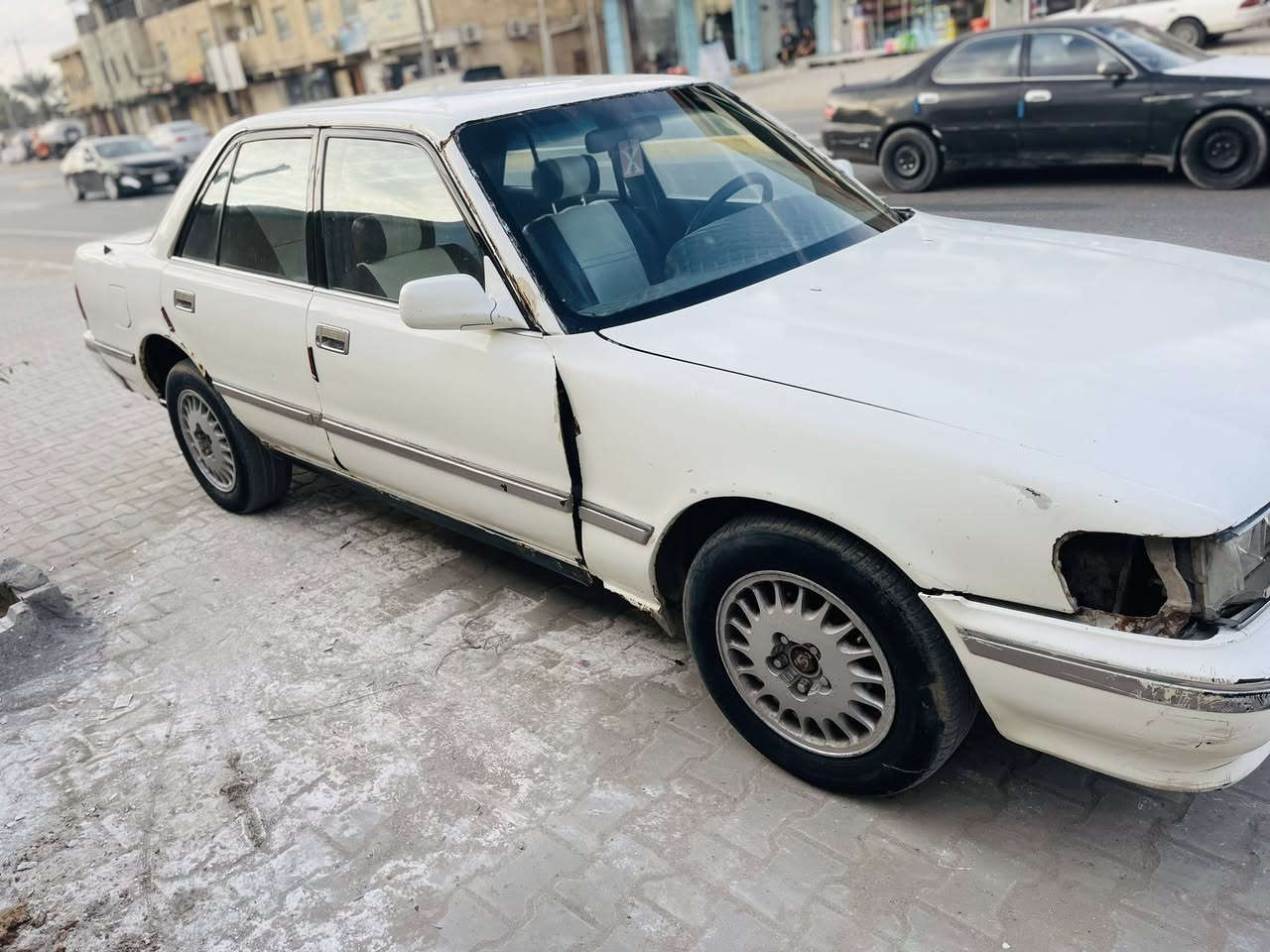 تويوتا كروسيدا 1994 ايسر بلاد
رقم بصره ب اسمي سنويه لل28 
محرك ونجي بي صوت بيرن بكن 
دواخل حلوه نضيفه 
تايرات انضاف صار فتره قليله من شادهن 
انطيك منضومه مال تبريد نضيفه وتخبل بس تشد 
بيه شوي خياس بلبدي بلدواير و الجاملغات الاماميه والباب الي ورا العبري 
يرادله ترتيب كهربائيات ترتيب بسيط انا توني عايد الضفيره الرئيسيه بس اكو امور بسيطه يرادله ترتيب مثل الايت الهورن هيج امور 
رقم بصره مشروع وطني تاخذه كبل تحول 
سعره 35 وبيه مجال 
للتواصل *********** 
عنوان بصره
