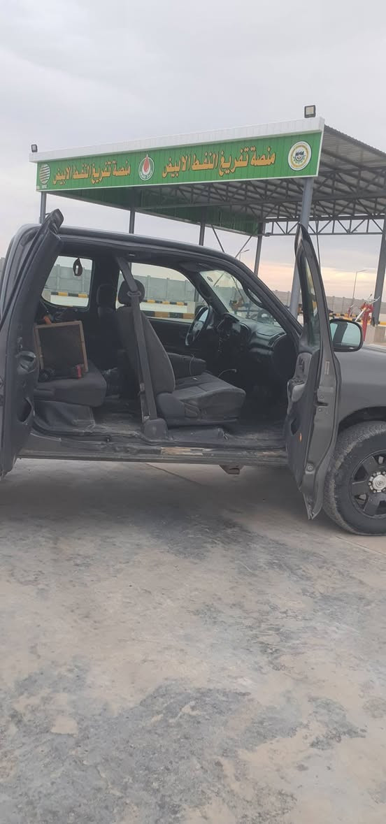 السلام عليكم  تيوتا تاندره موديل 2004 رقم مميز بسمي 911 كير مكينه حداديه كهربائيات تخم تاير تبريد تدفئة تشغير عن بعد  ABS ترايك حلو مكان السياره ديوانيه السعر ١١٠ وبي مجال سنويه 2031  والهزه بيه سنه للي يحب يداوم كلشي ما عليه بس أجور المداور #***********#*********** للعلم مازدات جدد وياه
