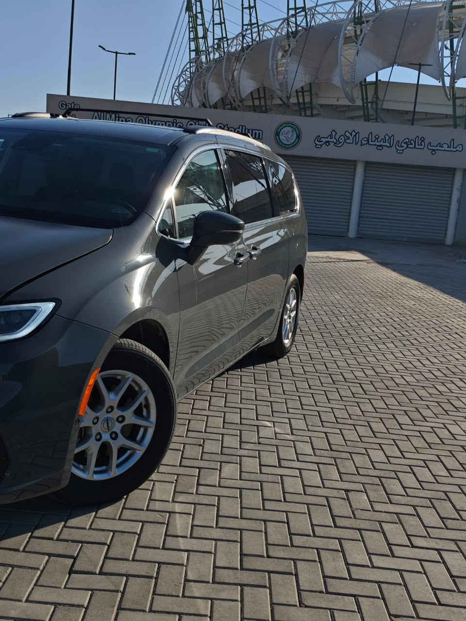 موديل  2022
محرك ٦ سلندر 3.6
مواصفات 
بصمة
تشغيل عن بعد
كشنات جلد
كشن تدفئة
كشن كهربائي
ستيرن تدفئة
رادار امامي و خلفي و جانبي
بريك بصمة 
صندوق شفت 
لايت ليد زينون
شاشة كبيرة
برده ابواب
ابواب جانبي كهربائي 
ابواب بصمة
تحكمات ستيرن
بقية المواصفات معروفة
سيارة داخله كفاله بس دعاميه امامي و من وصلت طلع بيها كلير أكثر من قطعه 
بجم كبس
سيارة موجود البصره -المعقل 
السياره بدون رقم تترقم جميع محافظات العراق 
رقم شاصي

2C4RC1BG2NR109491

رقم ☎️ 📞 

***********

#𝑪𝑯𝑹𝒀𝑺𝑳𝑬𝑹 #𝑷𝑨𝑪𝑰𝑭𝑰𝑪𝑨
