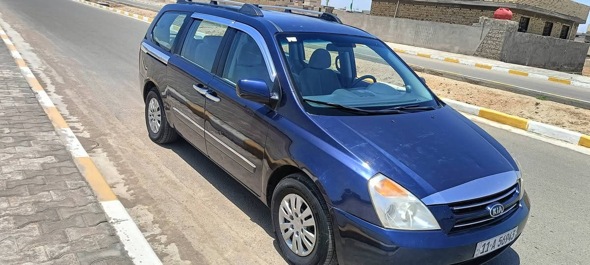سيدونا 2008 جاملغ أمام صبغ وباب فقط والسونار مرفق مع الصور مكينه وگير شاد جديد حداديه مشتغلها أمام وخلف تخم تاير تبريد جاهزه السياره السعر 115 للاتصال *********** أو ***********
