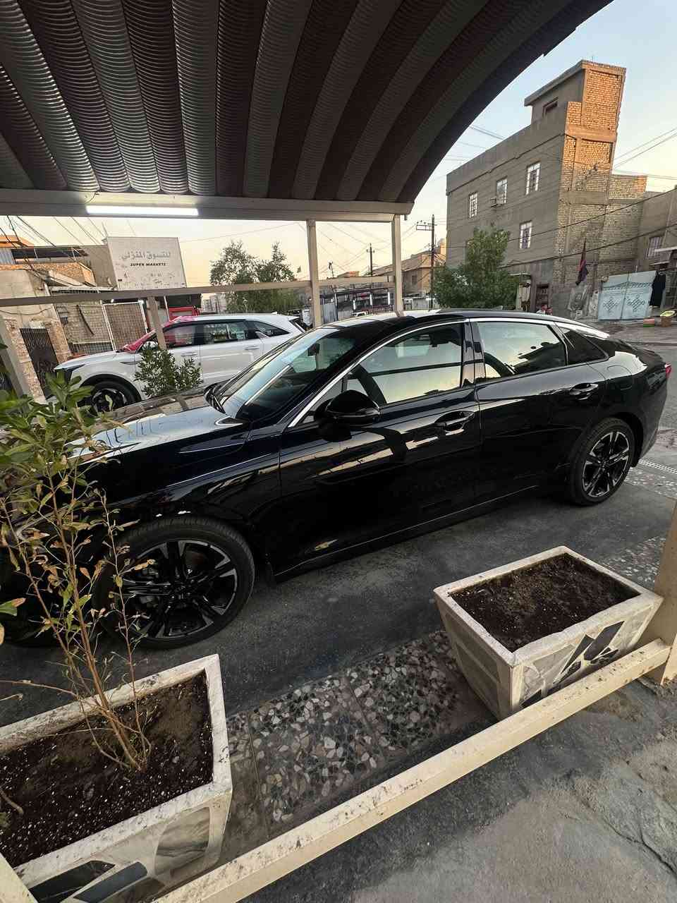 K5 
2021 جيتي لاين فول مواصفات لل اخير 
 1600 تيربو 
حادث سطحي جاملغ وبنيد بدون ايرباك 
بنيد مبدل اصلي وجاملغ صبغ 
وبيها مكانين بارد 
ماشية 88                    السعر 145 بيها مجال بصيط 
 
بغداد جديدة/.   ***********
