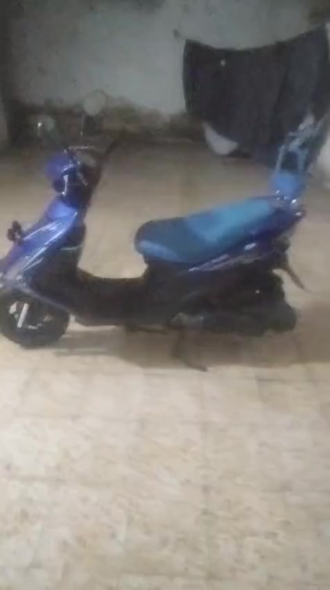 دراجه للبيع مكينه بيها ضمان السعر 700 وبيها مجال
رقم الهاتف ***********
