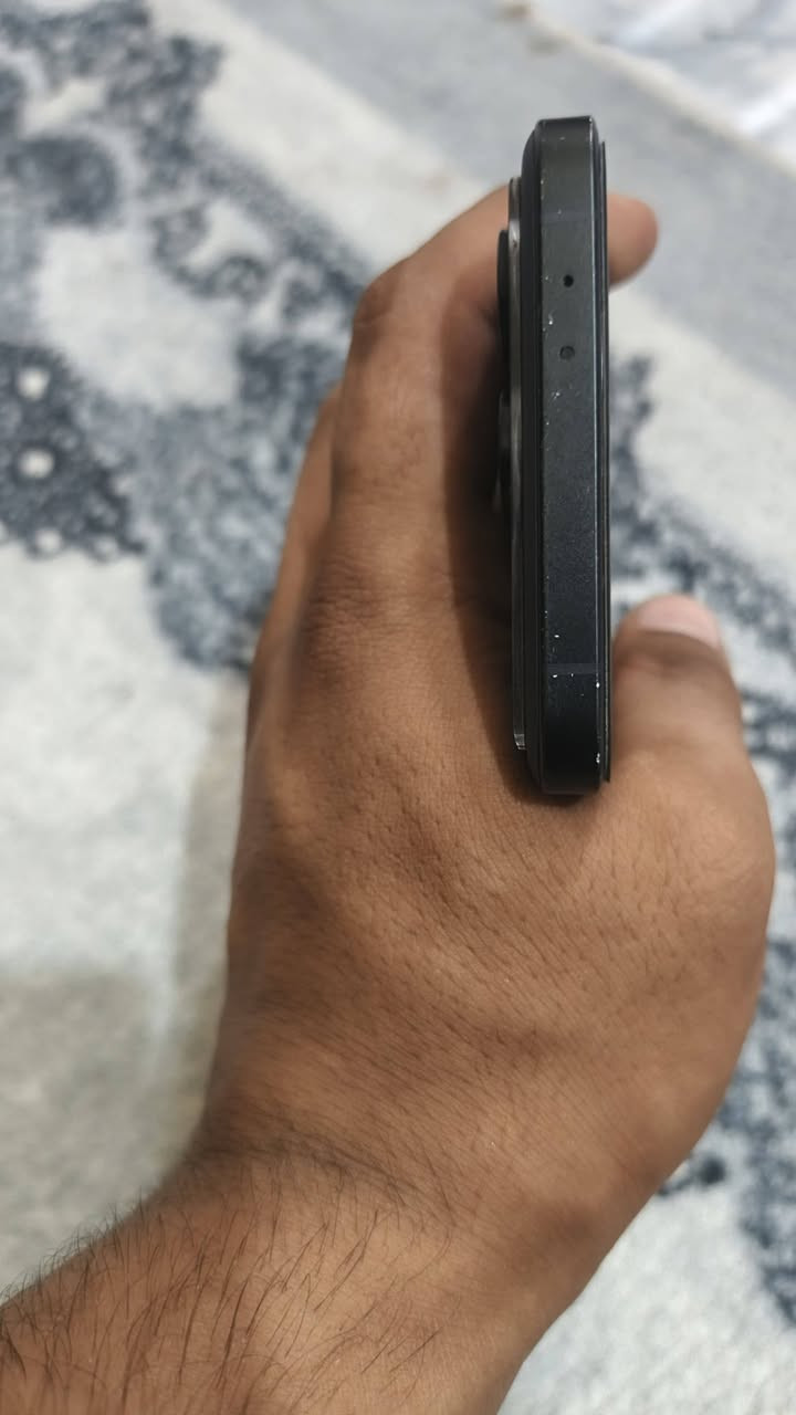 سلام عليكم بوكو F6برو ذاكره512
مراوس ايفون 13او 14برو ماكس ونطي فرق بسيط 
هاذ Fمو x


**إذا كنت صاحب هذا الإعلان وتريد حذفه لأي سبب، رجاءا أرسل رسالة إلى الدعم الفني**