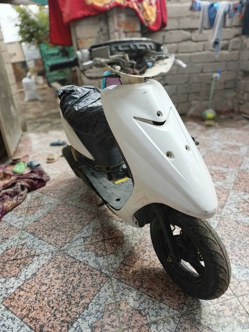 عصفوري لبيع يحتاج اله ترتيبات بسيطه مكينه ناعمه  مابيه اي صوت دكت هندر عنوان قضاء المدينه بشارع البطاقه الوطنيه ***********
