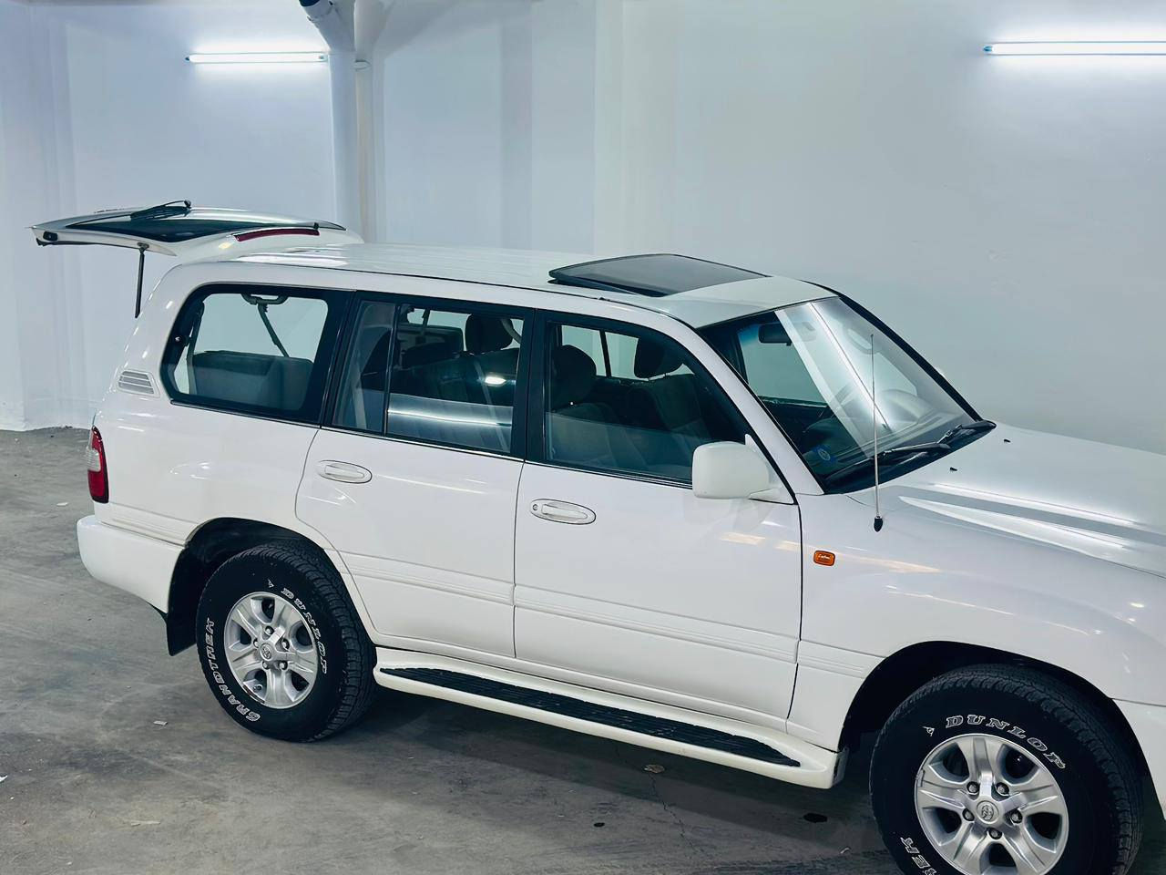 الاندكروز خليجي موديل 99 ٦سلندر مكفوله كفاله عامه من صبغ وضربه والبارد على وضع الشركه رقم بغداد مشروع وطني السعر 170 *********** ***********
