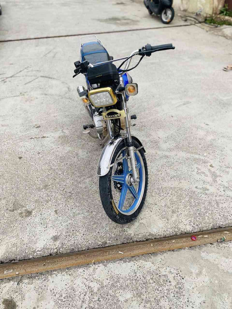 السلام عليكم ماطور سيفان سلف موديل 2020 مكينه شرط ما مفتوحه منفيس موجود الماطور عوزو مصرف شي قليل السعر 500 وبي مجال شي قليل :***********
