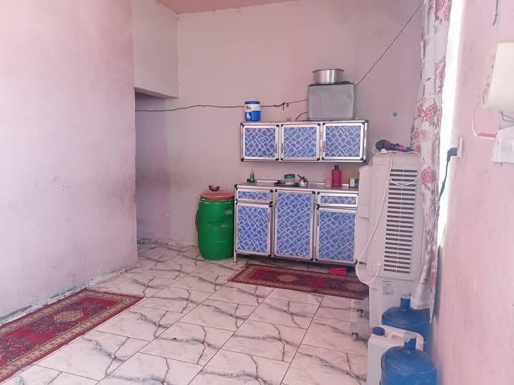 سلام عليكم بيت زراعي بم العصافير بشارع الشنابره قرب ناجي أبو الغاز بيت ٢٠٠ م غرفتين وصاله كبيره وبراني وصحيات داخليه وخارجيه ومطبخ وطارمه وارضيه سراميك
للاستفسار ***********
