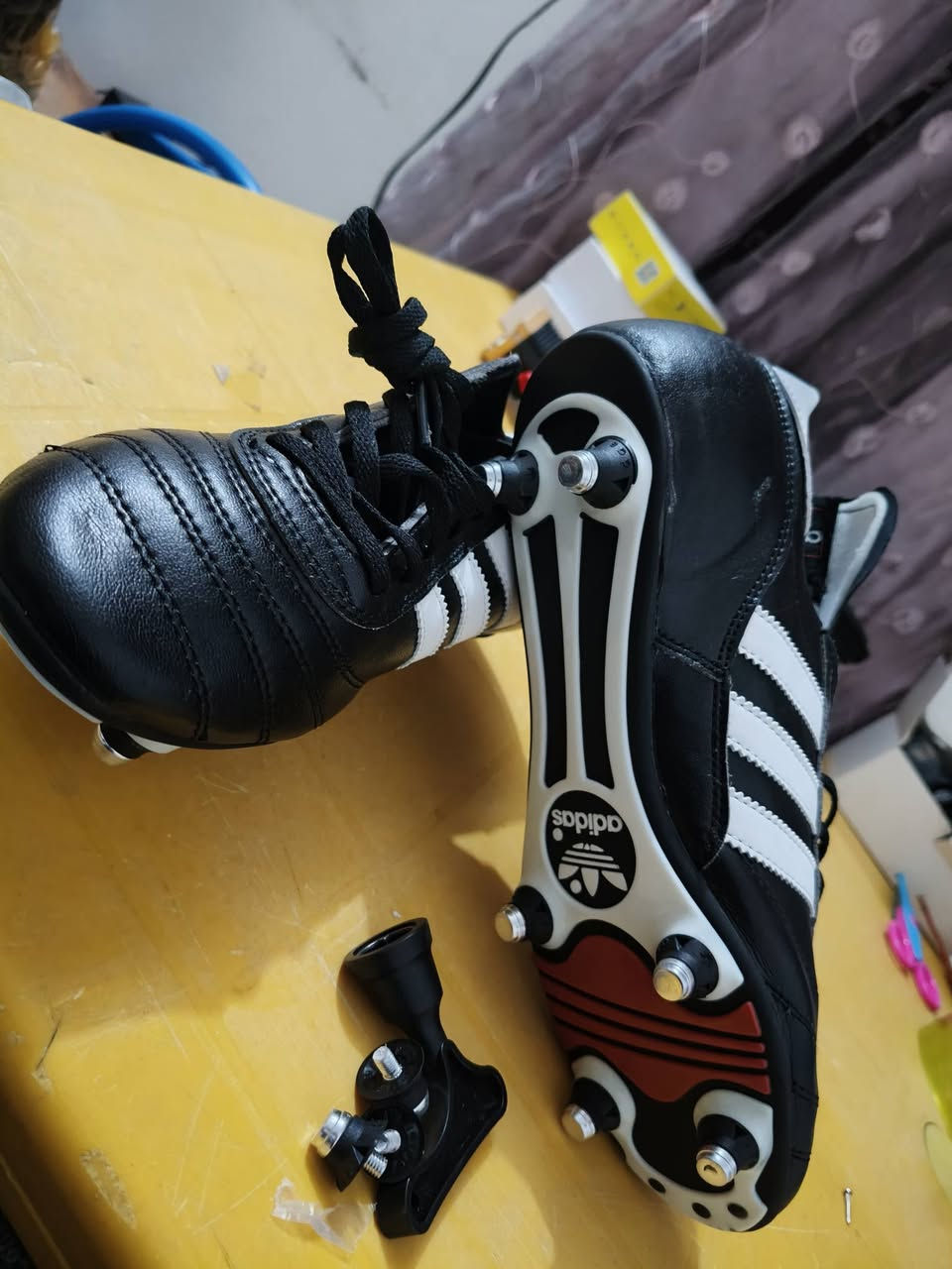 اديداس الماني قياس 43 ب25 مع التوصيل


**إذا كنت صاحب هذا الإعلان وتريد حذفه لأي سبب، رجاءا أرسل رسالة إلى الدعم الفني**