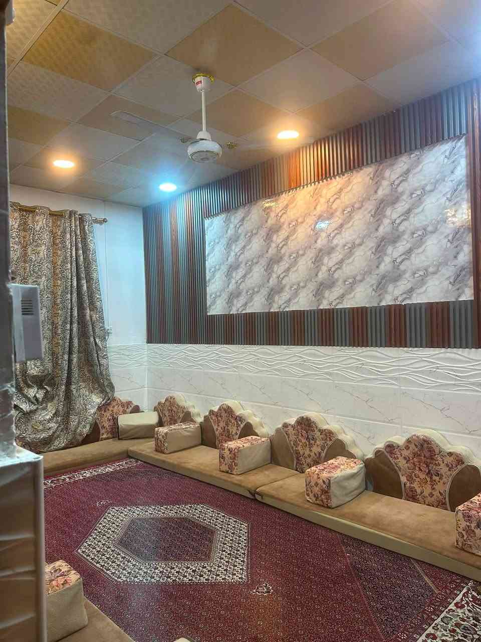 ‏يا الله دار للبيع طابو صرف نجف حي ميسان

‏المساحة 100 متر قطاع 79 الشريط طابقن

‏طابق الأول.  غرفة     مطبخ     صالة    استقبال

‏صحيات. داخلية   وخارجية  تطابق الثاني

‏غرفتين   صالة   صحيات   السعر  118  مليون وبي مجال
"""""""""""""""""""""""""""""""""""""""""""""""""""
        ‏مكتب أبو حوراء الحسناوي. للعقار

‏الاتصال  على *********** و ***********

   ‏عنوان المكتب نجف حي ميسان شارع الكات مقابيل السوق الأخير

       ‏ عندك عرصة أو بيت للبيع اتصل
"""""""""""""""""""""""""""""""""""""""""""""""""""
