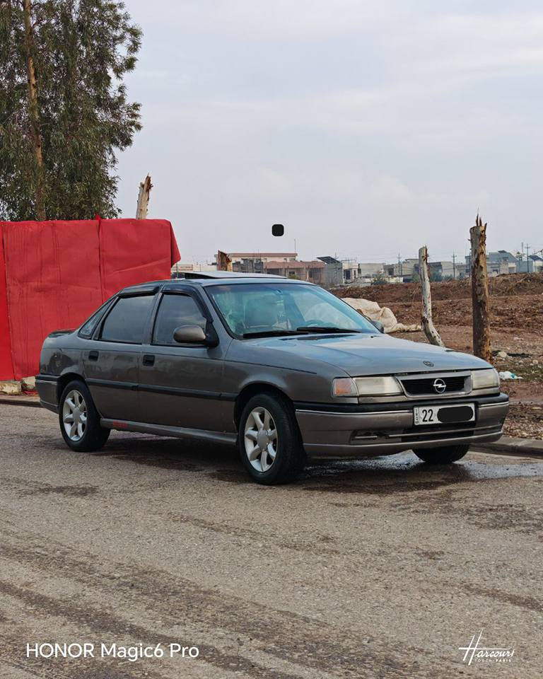 اوبل فيترا ١٩٩١ مكينة ١٨ مرغوب كيرومكيتة بةشةرت براوةو وةرگةران بةشةرت رةقةموو سةنةوي تا ٢٠٣٠نوية بة شةرتي پةنجةمؤرو وةكالة نرخ ٤٢$وةرةقة ژ.م *********** شقلاوة, أربيل
