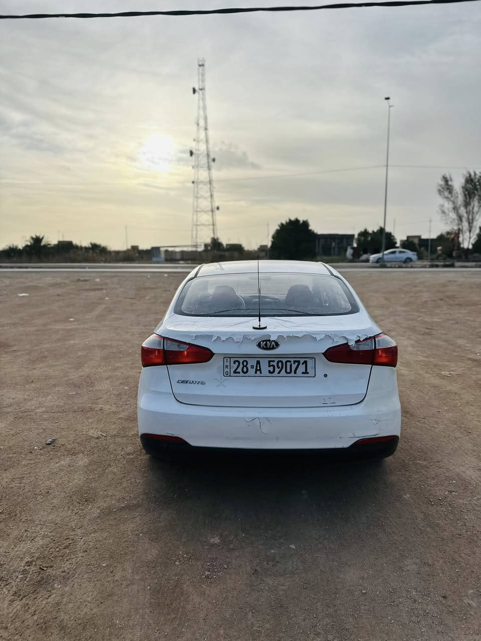 #سلام عليكم سيراتو 2015 كفالة عامة فقط باردات بدون حادث  وبدون تبديل سيارة جاهزة عل آخر رقم نجف السعر 115 للتصال ***********
