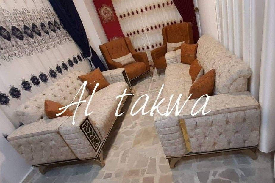 أنتبااااه إلى لأسعار 
ال١٠ مقعد   675
ال٨ مقعد  575
ال٧مقعد 525
ال٥مقعد  425
توصيل داخل بغداد  مجانا 

والي يريد سعرها 50طبله قياس 40/40

صنع مشتركي تركي والتجميع عراقي  
أحدث التصاميم الفنية 
🖍الشغل حسب طلبكم من ناحية اختياركم الالوان وعدد المقاعد 
⭕️مواصفات العمل 
♦️اسفنج ضغط عالي مميز اول 
⭕️ الخشب المقعد بلوك  اضافه الى  (چام) روسي 
♦️انج في انجين *لجميع انحاء وزوايه  التخم 

⭕️القماش
♦️درجه اولى جاكور 
🔻وتربروف   و كتان اضافه 50

❇️قياسات القنفات ❇️
190سم  القنفه الكبيرة ام ثلاث مقاعد 
150 سم القنفه الوسط ام مقعدين 
75 سم  الكرسي. 
🌹🌹🌹🌹
جميع الالوان متوفره
توصيل مجاني داخل بغداد

يتوفر جميع الالوان 
لا تدفع المبلغ اذا  اجاك يختلف عن الصوره

التوصيل بغداد خلال ثلاث ايام  
للحجز ارسل
الصورة 
والاسم 
ورقمين موبايل 
والعنوان
على الخاص بغداد, العراق


**إذا كنت صاحب هذا الإعلان وتريد حذفه لأي سبب، رجاءا أرسل رسالة إلى الدعم الفني**