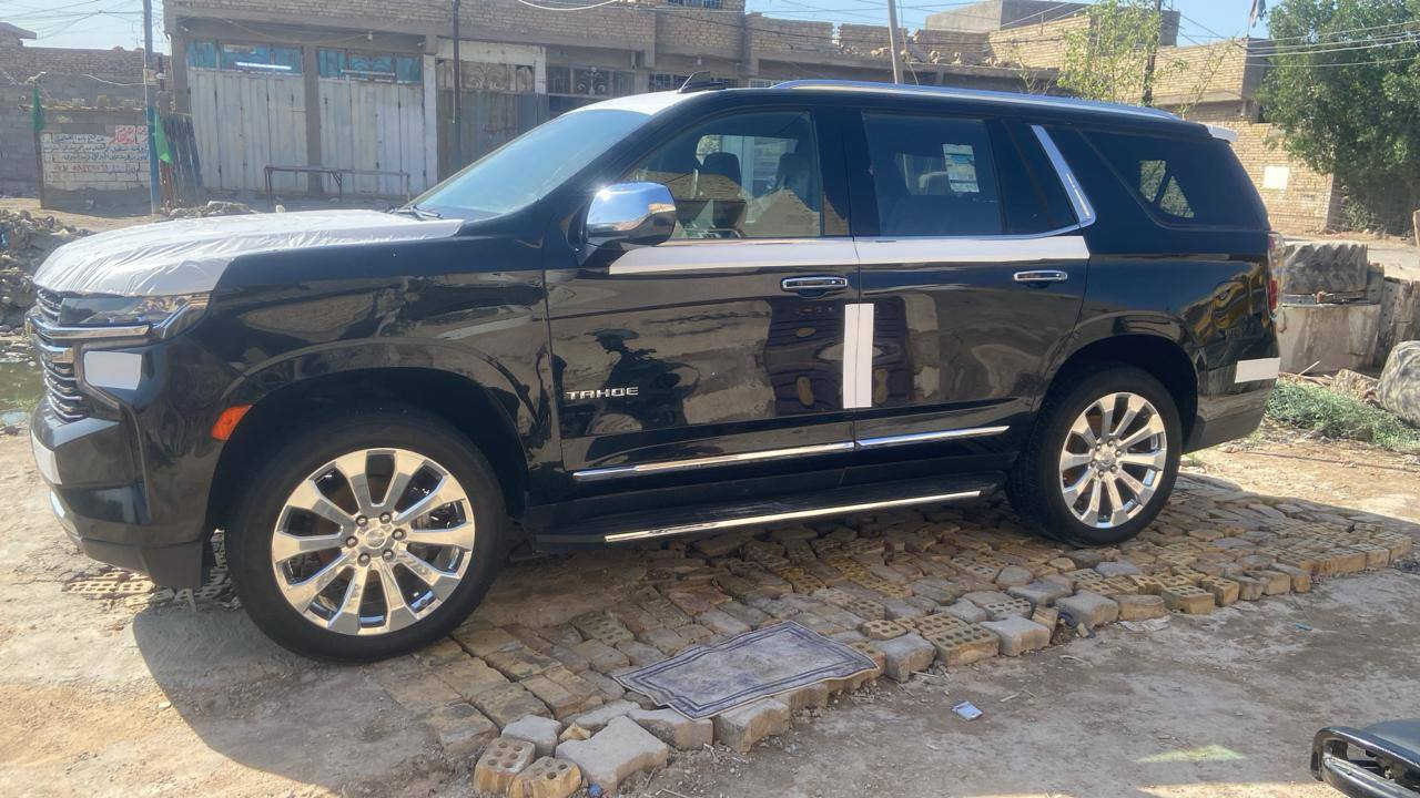 السلام عليكم شباب تاهو للبيع موديل 21 وارد امريكي بيها خمس قطع سياره جاهزه وحلوه وخير سياره جاهزه وحلوه وخير من الله وكانها بغداد بيع فقط ب 360 وبيها مجال تحويل ثاني يوم باسمنا ***********
