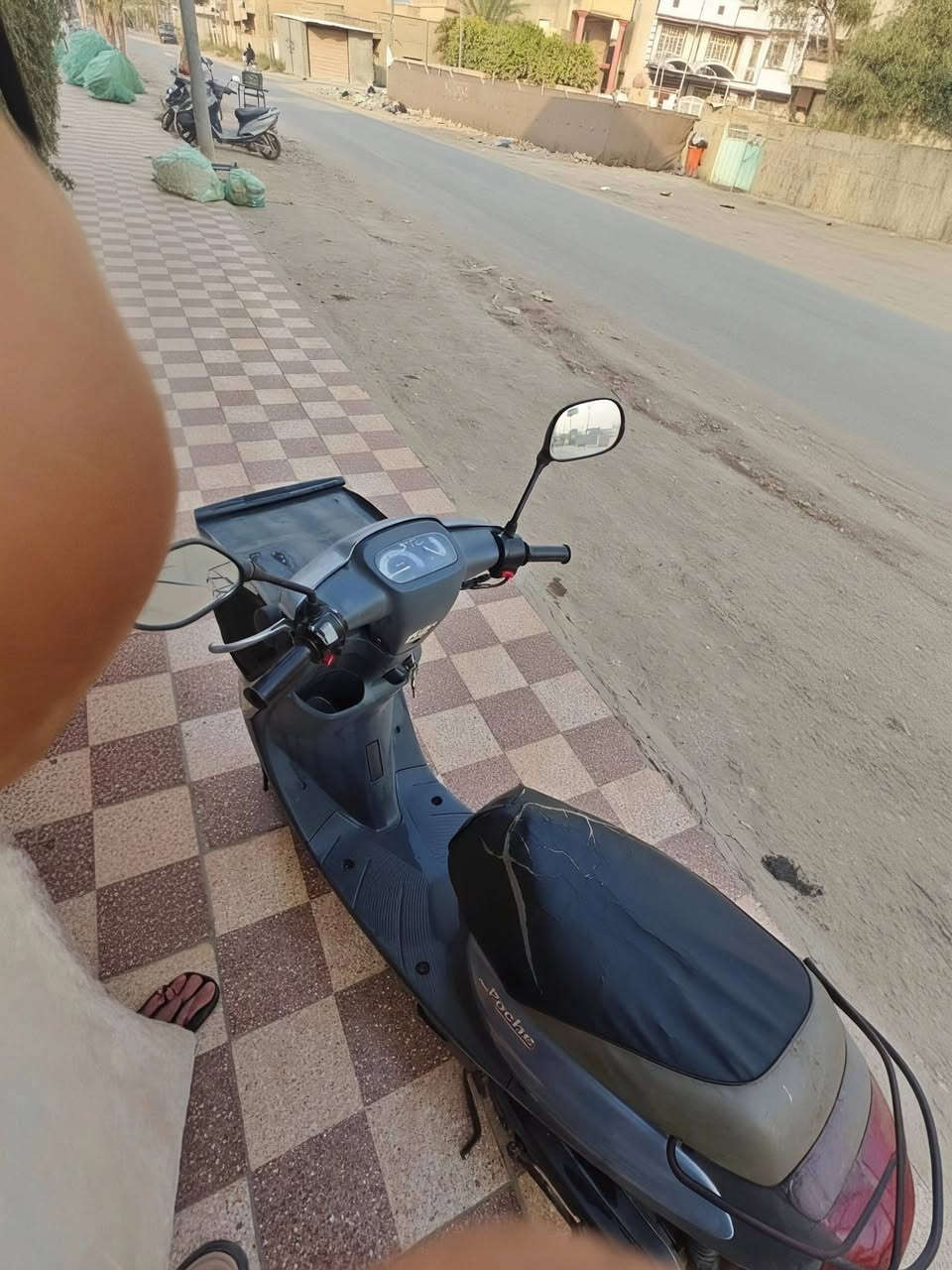 منغولي ام السله نظيفه دراجه كله شغاله سلف هندر كهربائيات لايت اشاير اكسل وشاصي مكفول صالنصه اصليه محرك ناعم كفرات اصليه السعر ٥٥٠ وبيه مجال رقمي ***********منغولي ام السله نظيفه دراجه كله شغاله اكسل وشاصي مكفول صالنصه اصليه محرك ناعم كفرات اصليه السعر 550 وبيه مجال بيع او مراوس رقمي ***********
