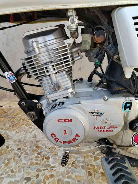 السلام عليكم ماطور بارت خمس 9 
ماطور جاهز كلو شرط برغي ماناقصو
للإستفسار ***********
