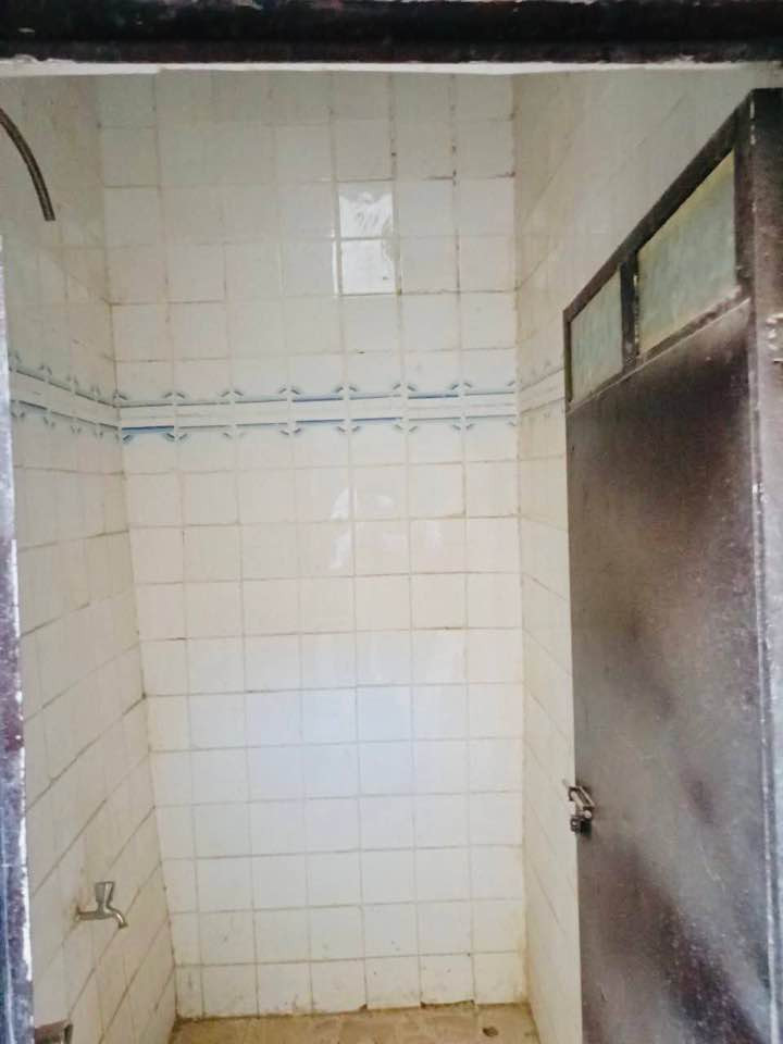 السلام عليكم
دار 100متر للايجار يحتوي على غرفه وصاله ومطبخ واستقبال وحمام داخلي وخارجي 
العنوان :النجف الاشرف /شارع المعمل/ فرع مدرسة علي الرماحي 
سعر الايجار 175 الف قفل
للاستفسار 
***********
***********
