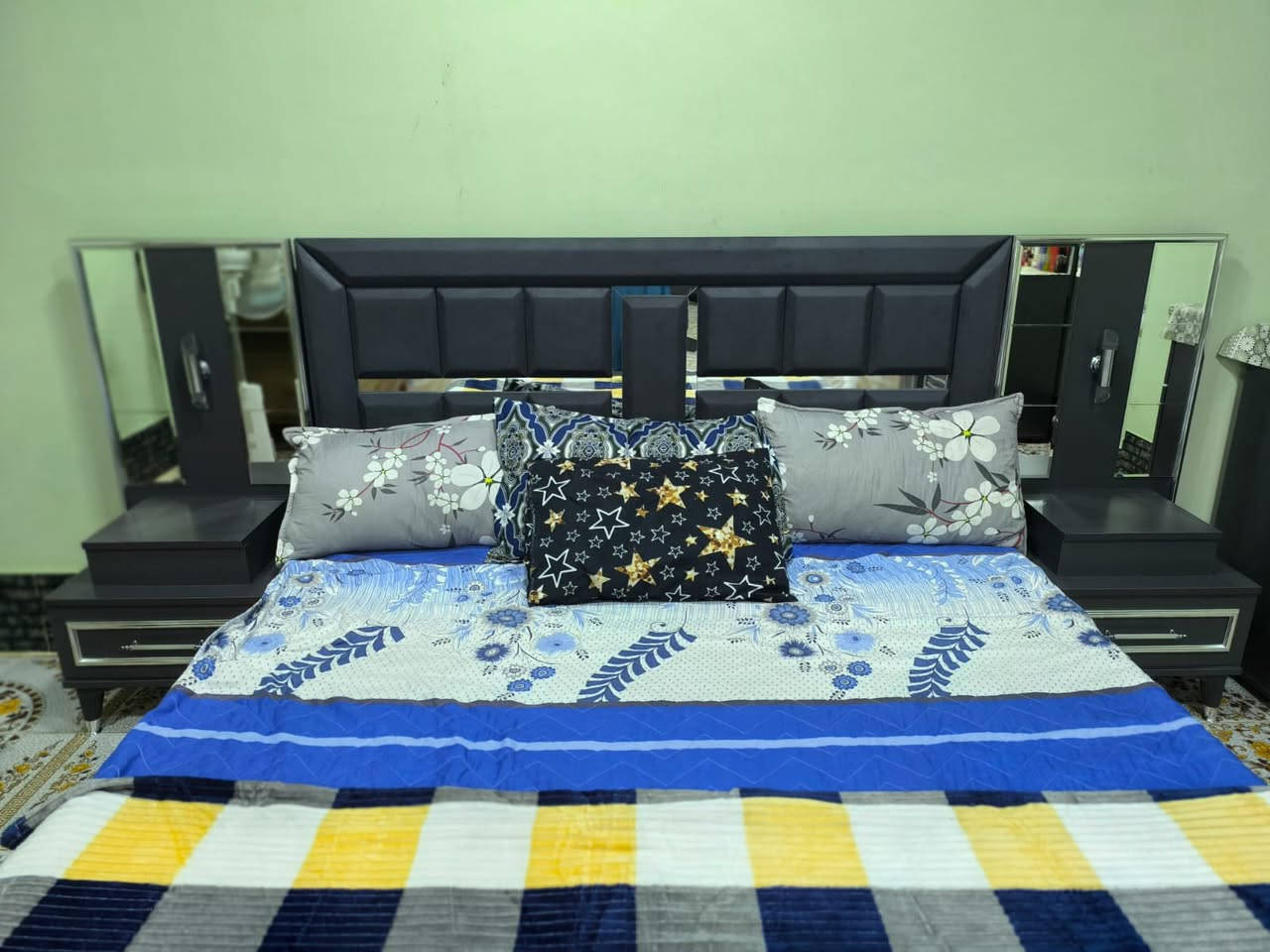 غرفه تركيه 10 قطع استخدام شي قليل الاستفسار ع رقم ***********
