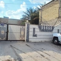 بيت ابستان سامي علا شارع العام مساحة ٥٠٠ متر بنيان حديث  قرب مطعم اورا...