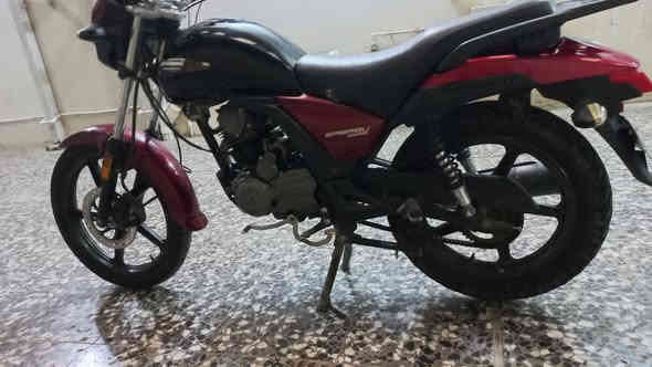 موطور هاوجي كلاسك محرك مكفول بس الويل لامامي بيه طعك بسيط كلش وتانكي مبدل سعر مليون و600وبيه مجال حك الويل لأمامي
للتواصل: ***********
