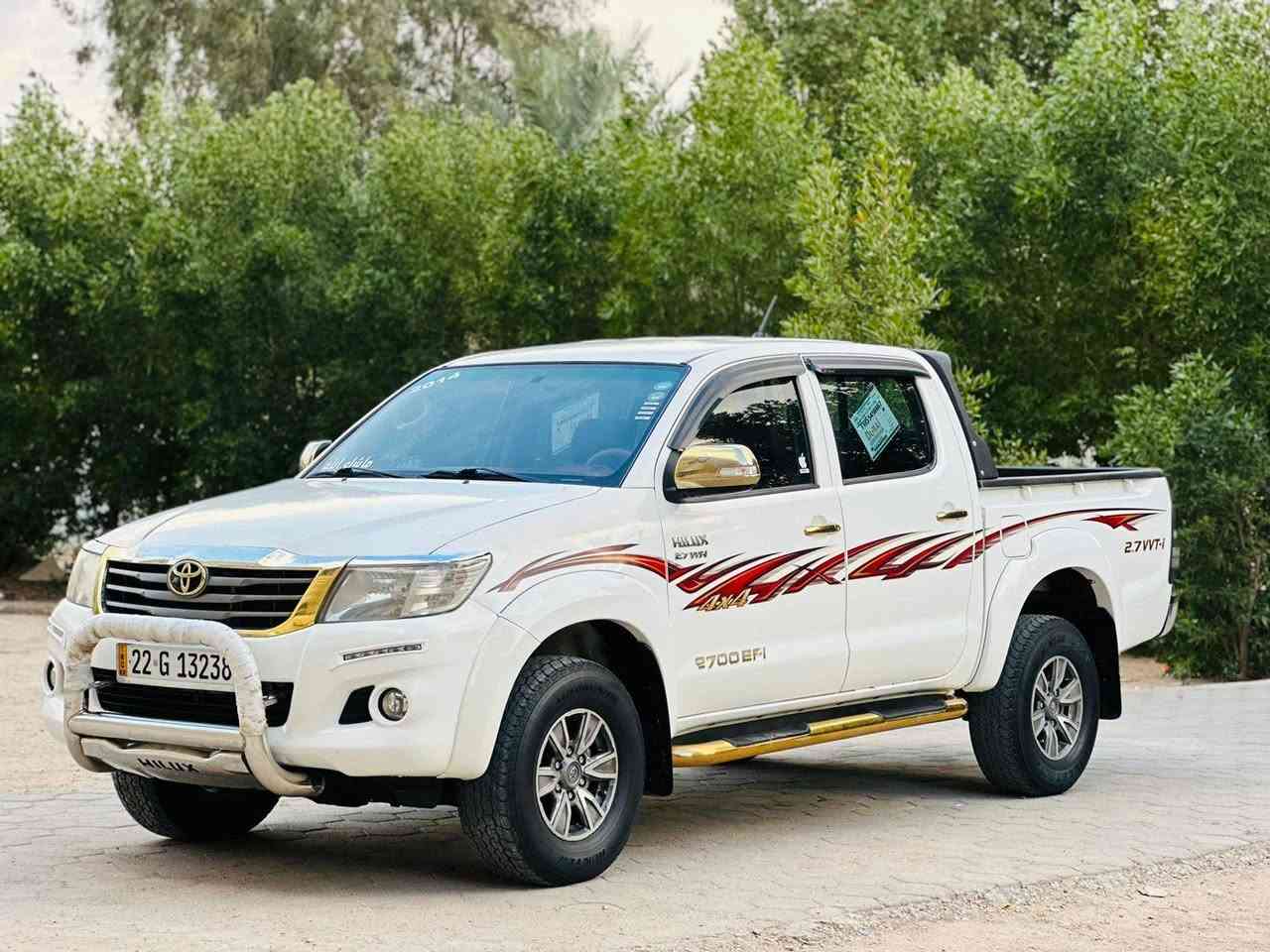 سلام عليكم للبيع هايلوكس فور ويل كويتي  موديل 2014 كفاله عامه  السعر 216 كير اوتماتيك كشنات تبريد مكينه كفاله شرط شاشه كامره خلفيه فول موصفات  للستفسار ***********
