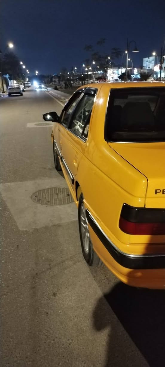 السلام وعليكم بيجو بارص 24 تكسي حره الكير والمكينه مكفولات حداده وتايرات جدد مدوشمه عام سنويه جديده البدي ما مكفول تأخذه تحول كبل سياره بانزين وغاز تشتغل مصفره الغرامات وبحث مدفوع الشهر ال٦ السعر ٧٠ قفل
*********** رقم الواتساب
