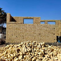 خلفه بناء طابوك وبلوك فرمستون متفرغ 07818984509
