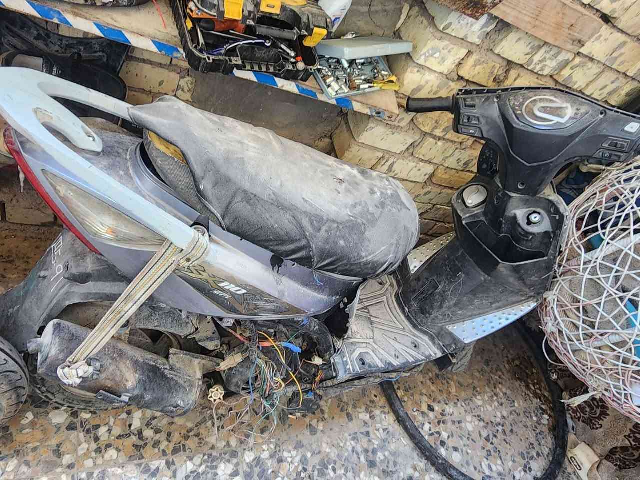 مرحبا باسكل شحن للبيع يشتغل اذا ماعجبك يرجع خلال يومين تأخذه من لباب كربلاء حي رساله ودراجه سيام مكسره ب٢٥ كربلاء, العراق


**إذا كنت صاحب هذا الإعلان وتريد حذفه لأي سبب، رجاءا أرسل رسالة إلى الدعم الفني**
