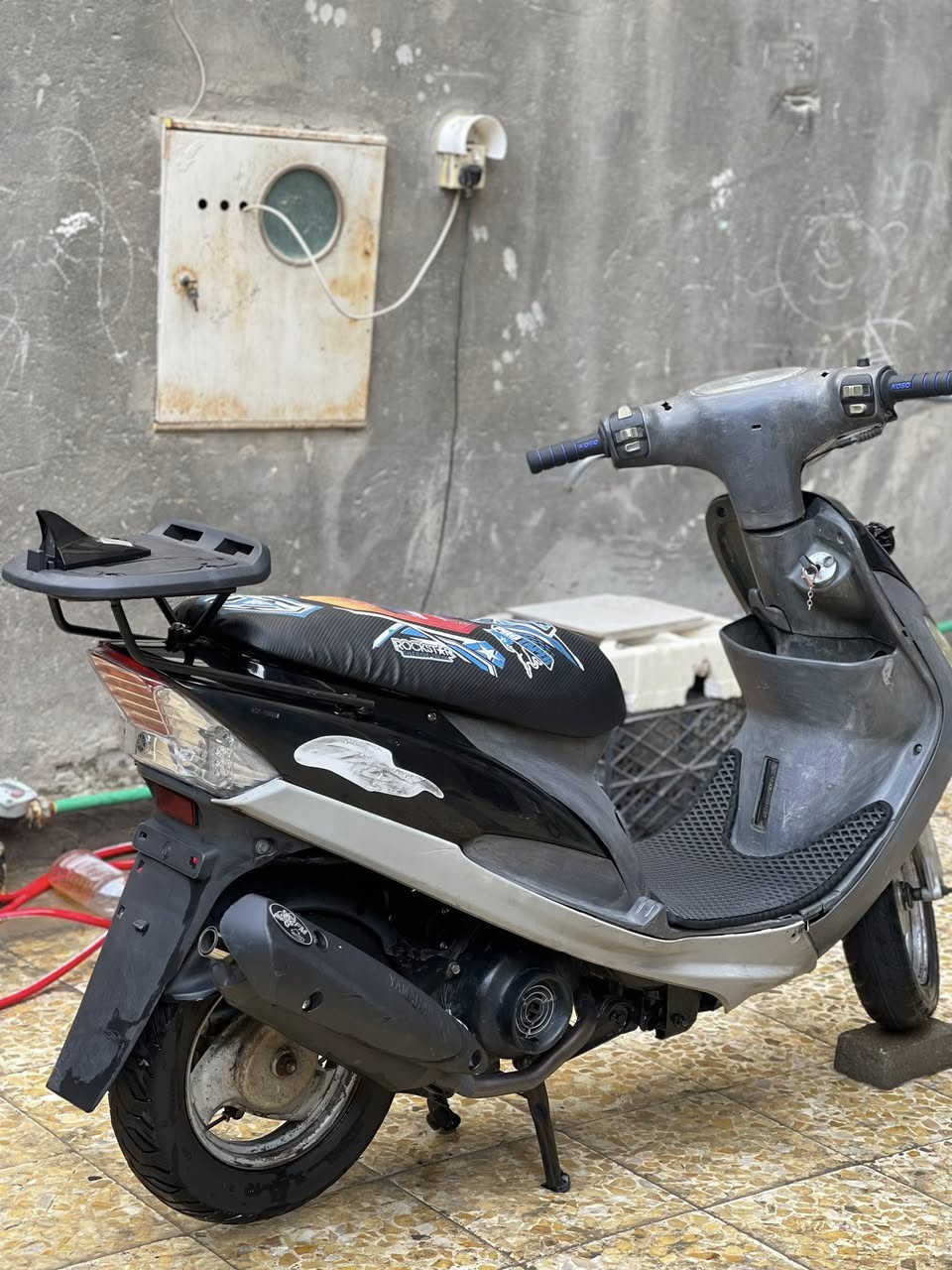 ماكس منغولي مفتوحة مره وحده ولفات دراجة تاكل الكاع اي نقص مابيها ربع ماتذب عليها
سلف هندر اشاير كلوب مازدا كلوب بومة خير من الله الدراجة 
السعر 550 مكاني ياسين خريبط


**إذا كنت صاحب هذا الإعلان وتريد حذفه لأي سبب، رجاءا أرسل رسالة إلى الدعم الفني**