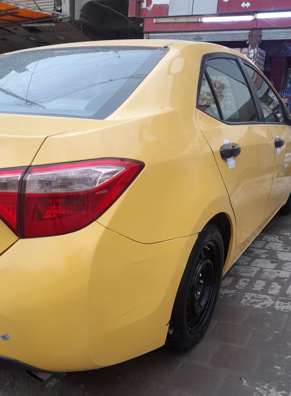 السلام عليكم للبيع كورولا تكسي بغداد بأسمي موديل ٢٠١٩ حادث جاملغ وبنيد ناشر رقم الشاصي جاهزة تخم تاير مكينة كير تبريد 
بدون دواخل ماشيه ٢٥٥ بغداد الأمين سعرها ١٢٠ابو حسين  ***********
