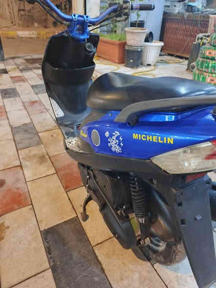 ماكس عدله للبيع بلاديه كلشي. ما مفتوح بيها سعره 575 وبيها مجال قليل ***********
