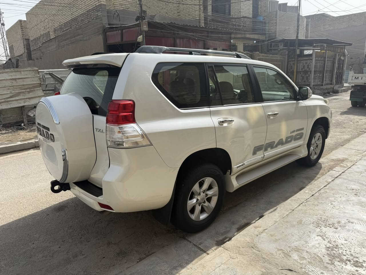 السلام عليكم برادو 2013 خليجي مكفوله مواصفات فول واحد على واحد مكينه وكير مكفولة الساره جاهزه سونار بالمنشور السعر 280$ وبيه مجال الاستفسار اتصل *********** مكانه بغداد
