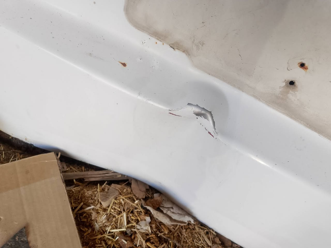 صندوق فتون f للبيع ***********
مكاني بصره حي مهندسين
