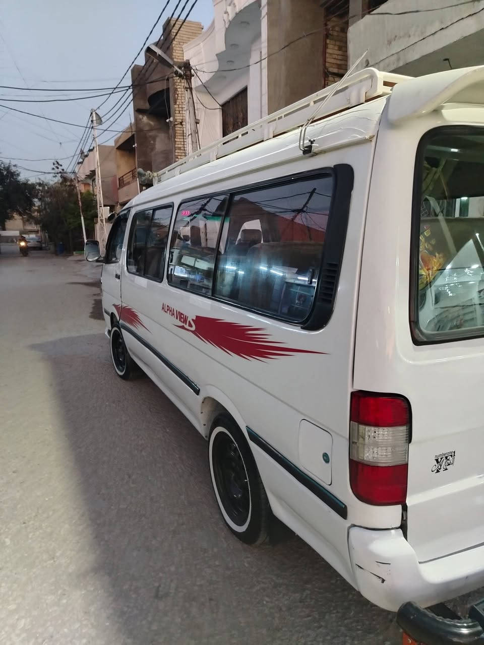 السلام عليكم فتون ٢٠١٠ مصبوغه جماليه محرك جديد لا تنقيص وتبخير تخم تاير باتري جديد بسمي السياره سياره كامله دوشمه الجنابي سياره متعوب عليه *********** بغداد الكراخ تقاطع درويش مدخل التراث السعر ٧٥ ورقه مصفره
