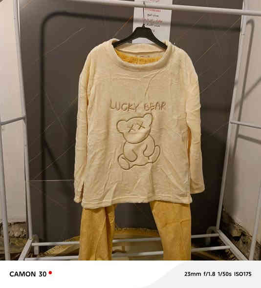 سلام عليكم
زبائن الكرام تراكات نسائي قماش فرو 
متوفر توصيل كافات محافظات العراق التواصل واتساب 
***********
