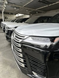 لاندكروزر 2025 • وارد بريم • نقد فقط