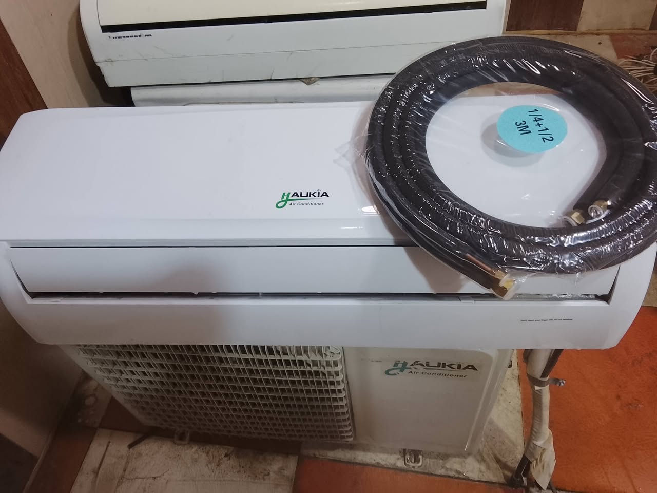 سبلتين طن ونص شرط الفحص وتبريد نوع اوكيا سعرهن 650 اتصل ***********
