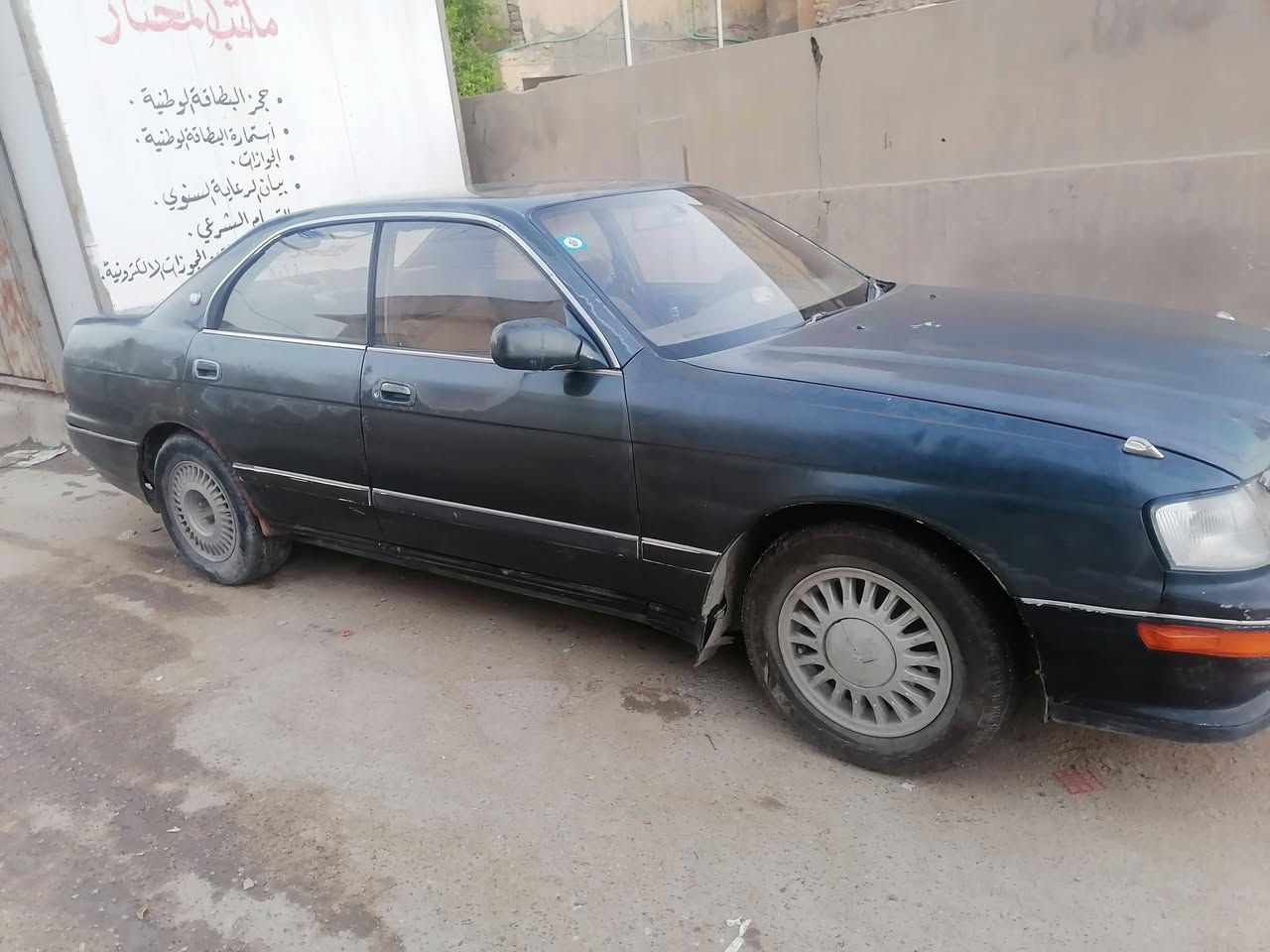 رقم انكليزي بأسمي
لون اخضر زيتوني
مديل 1991
دوشمة الارضية جلد
مكينة وكير مكفولة
مكفولة من الكص نقل جثة والضربة القوية
فقط ضربة صغيره بالجاملق الخلفي
السعر 40
مكان السيارة بصرة مركز المدينة
***********
