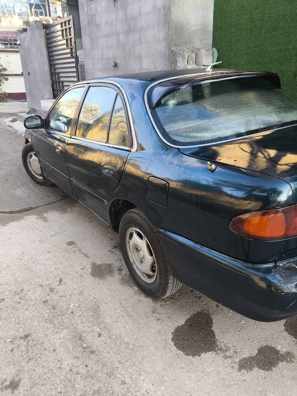 السعر 40
*********** 
للبيع سوناتا 2 موديل 94 رقم ديالى بسمي سنوية جديدة رقم دولي محرك مسكر كير اوتماتيك تخم تاير جديد مصبوغة عام بدون ظربة الشراي يتصل السعر 40 وبيه مجال قليل علما ان السيارة في ديالى بعقوبة ***********
