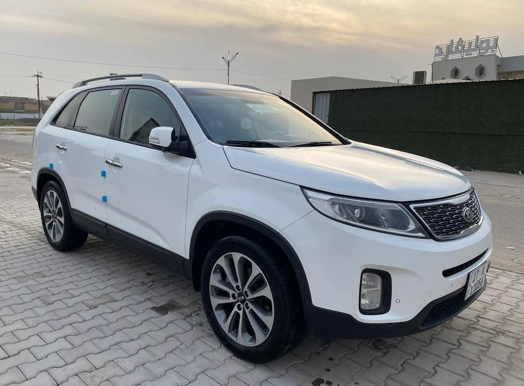 سلام عليكم سورنتو 2014محرك 4سرندر  رقم ربيل 7راكب بيه صبغ نص باب وعابر شويه الباب ثاني شويه وبيه بارد جوه حزام باب بارد   نافذ مري شفاط حساس خلفي حداديه جديده  كهربائية مابيه نقص تبريد شغال شاشه مسويله كبيره كامره دواره سياره واسط نعمانيه تواصل بس ع رقم *********** سعر 150ورقه بيه مجال الي يجي
