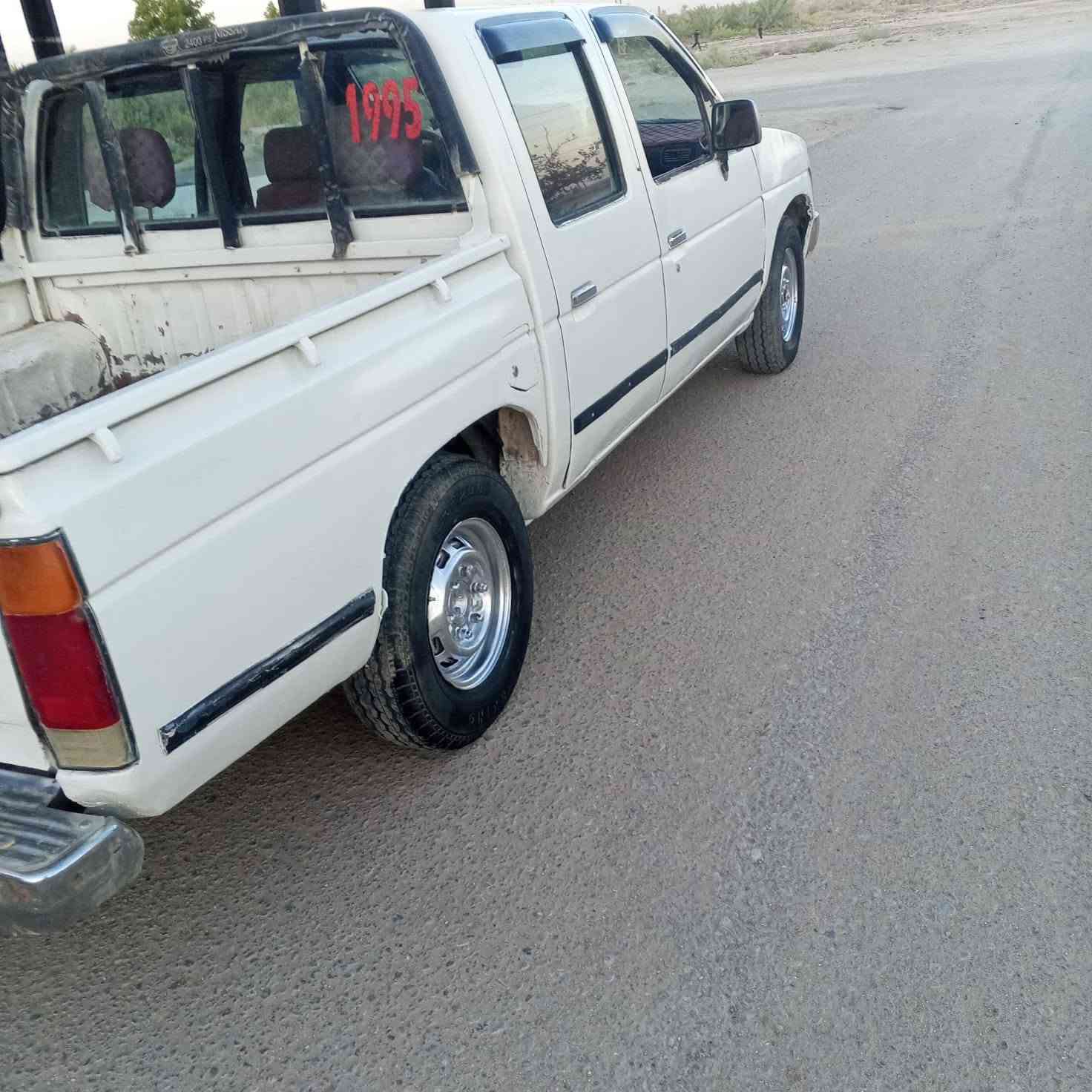 السلام عليكم اخوان للبيع بيكم نيسان موديل ٩٥ سياره جاهزه محرك ونجي سته حاويه كير نضيف رقم ميسان مشروع وطني راعيه موجود بل ناصريه مكان السياره ناصريه مركز رقم التواصل  ***********
