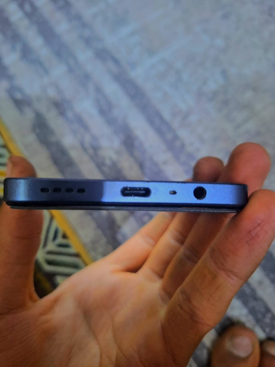 سلام عليكم جهاز realme not 50 للبيع جهاز نضيف وحلو وكامرة حلوة بل نسبة للسعر ذاكرة 128 طراز RMX3834 شاشة 120 ميكا بكسل ما بي اي شي نضافة 85% رايدة ب100الف وبي مجال للشراي مكاني البصرة كرمه علي


**إذا كنت صاحب هذا الإعلان وتريد حذفه لأي سبب، رجاءا أرسل رسالة إلى الدعم الفني**