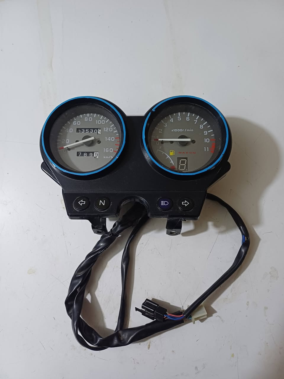 سلام عليكم دشبول دايون عظم للبيع اصلي وكالة ختم مفتوح من دراجة مكاني كربلاء السعر ٣٠ وبي مجال للشراي ***********
