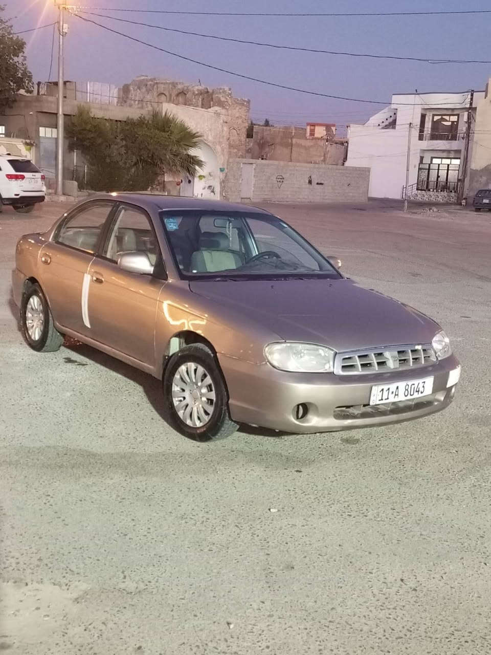 سياره كيا سبكترا موديل 2004 بسمي سنويه لحد 2030 شرط تحويل صبغ عام  للجماليه فقط جان جارد مصبوغه  وضعه على شركه حداديه جديد بدون ضربه كهربائي كله شغال تدفئه شغال بس تبريد مايشتغل بيها كود ديالى مال بنزين.. رقم*********** سعر 42 بي مجال ..عنوان كفري
