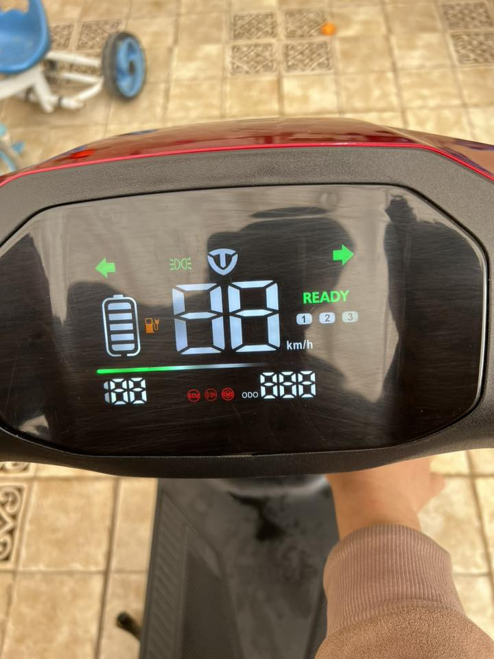 السلام عليكم شباب دراجة شحن للبيع جديدة صار 4 اشهر مشتريها الجو بارد ماطلع بيها 
السعر 850 الف …***********
