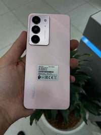 للبيع فقط ريلمي c75x اخو الجديد شخط ما بي  نظافته 100% مستعمل اسبوعين ...