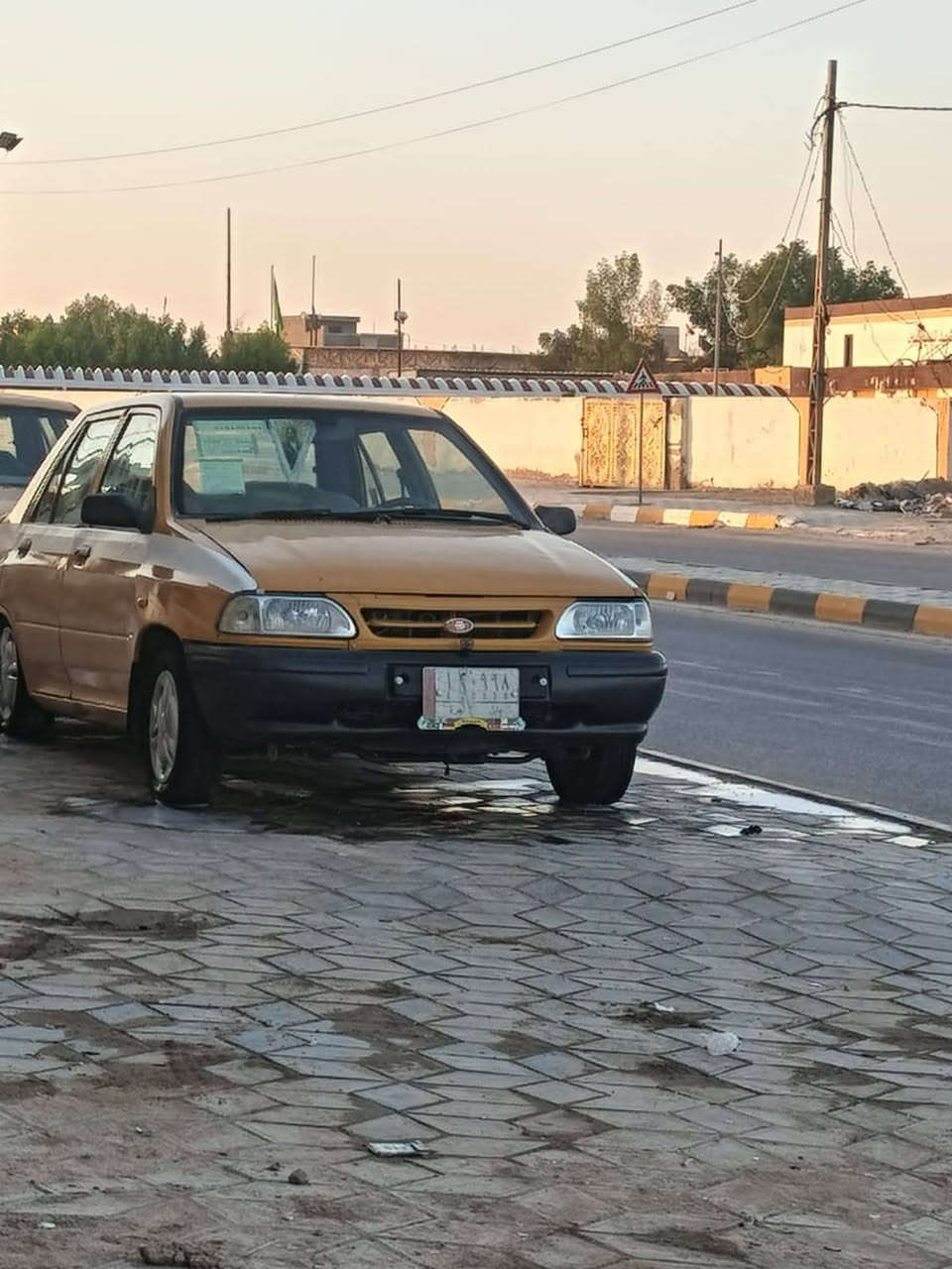 السلام عليكم سايبه موديل 2017. رقم بابل الماني   السياره بيه جاملغ خلفي بي صبغ  سعر  30 أو بيه مجال   *********** مكان ديوانيه مركز.
