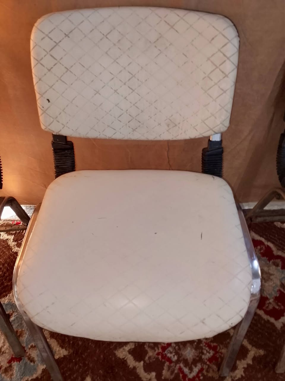 شـــــــۆکـــ!!!!!! شـــــــــۆک!!!!!! شــــــــۆک!!!!!!! نرخەکەی داشکێــــــنرا خێرا کێ حیجزی اکات 6کورسی بە 75 هەزار 8کورسی بە100هەزار 0751 150 9319
